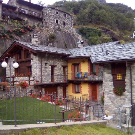 Villa La Coccinella Donnaz Exterior foto
